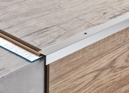 Grooved aluminum stair profile 20x20mm Cezar Silver Matt 1m